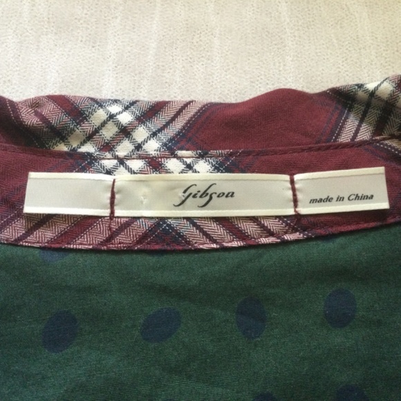 Gibson Button Down Polka Dot Blouse Contrast Plaid Collar and Cuffs SZ M - Picture 3 of 13